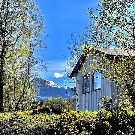 Remote Island Retreat In Norwegian Fjords Alpstuga