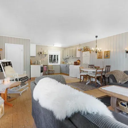 Alpstuga Remote Island Retreat In Norwegian Fjords *